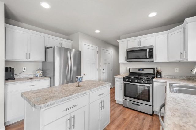 3181 S WEILER ROAD, Kaukauna, WI 54130
