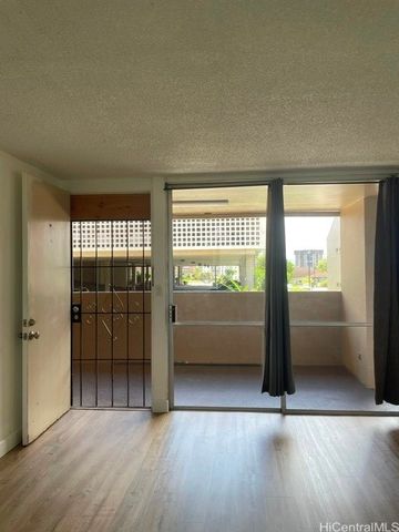 98-080 Uao Place B5, Aiea, HI 96701