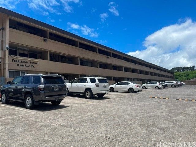 98-080 Uao Place B5, Aiea, HI 96701
