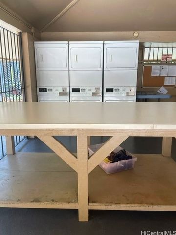 98-080 Uao Place B5, Aiea, HI 96701
