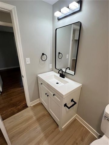 9744 Wallace Avenue, Kansas City, MO 64134