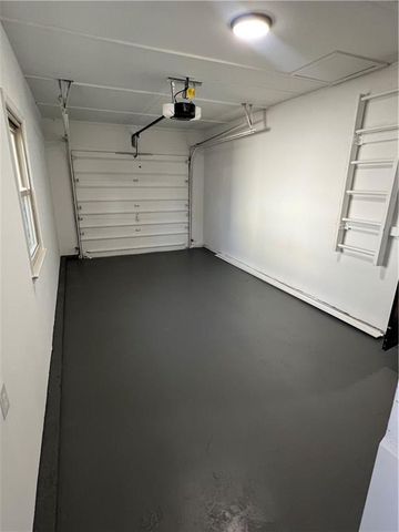 9744 Wallace Avenue, Kansas City, MO 64134