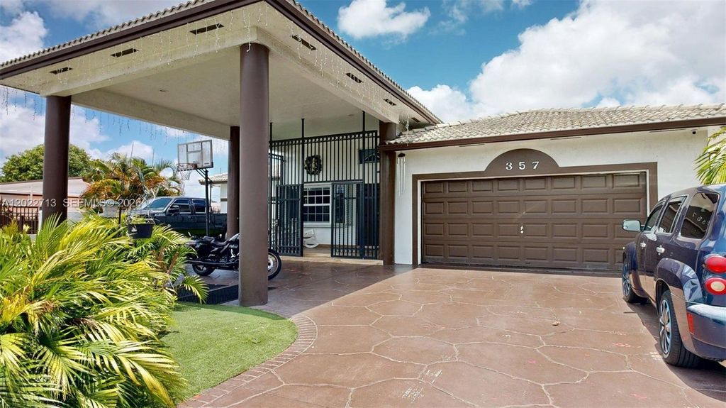 357 W 44th Street, Hialeah, FL 33012