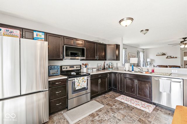 6547 Emerald Ridge Court, Indianapolis, IN 46221