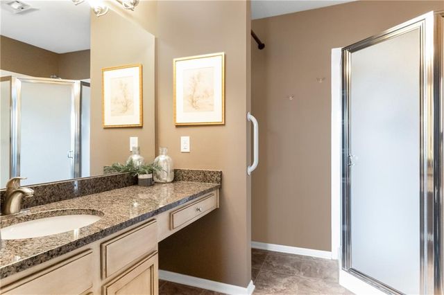 11274 S Pflumm Road, Olathe, KS 66215