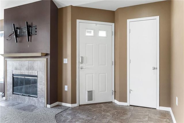 11274 S Pflumm Road, Olathe, KS 66215