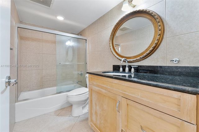 2977 Mcfarlane Rd PH9, Miami, FL 33133