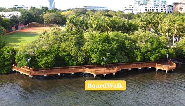 2977 Mcfarlane Rd PH9, Miami, FL 33133