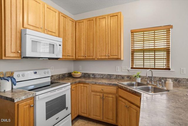 693 Citrus Petal Road, Fuquay Varina, NC 27526