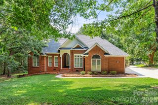 207 Hollow Road, Lincolnton, NC 28092