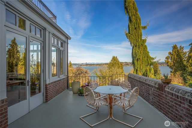2844 Cascadia Avenue S, Seattle, WA 98144