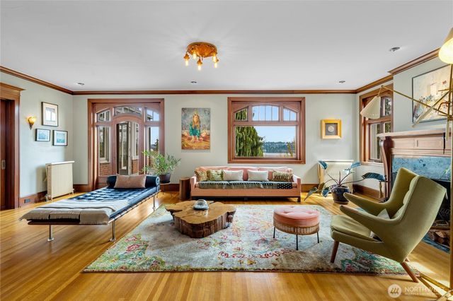 2844 Cascadia Avenue S, Seattle, WA 98144