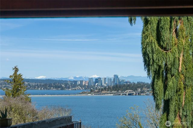2844 Cascadia Avenue S, Seattle, WA 98144