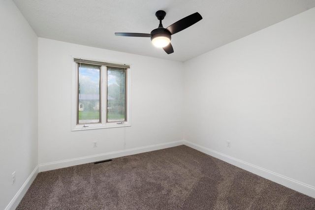 4959 S Mccann Avenue, Springfield, MO 65804