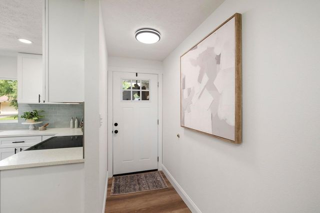 4959 S Mccann Avenue, Springfield, MO 65804