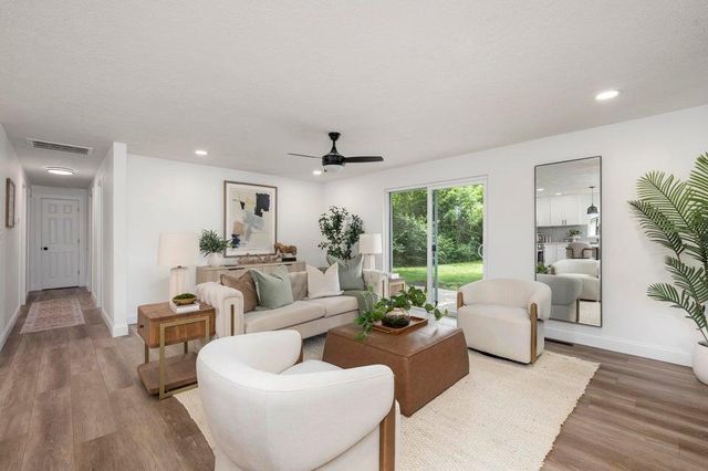 4959 S Mccann Avenue, Springfield, MO 65804