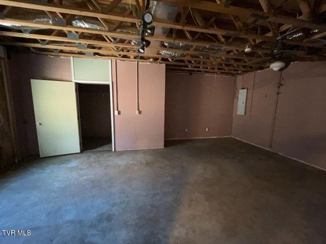 333 North Loretta Street, Greeneville, TN 37745