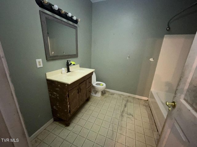 333 North Loretta Street, Greeneville, TN 37745