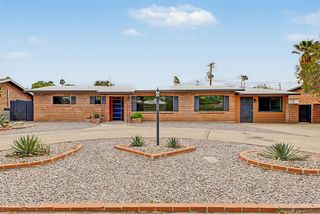 5120 E Alberta Drive, Tucson, AZ 85711