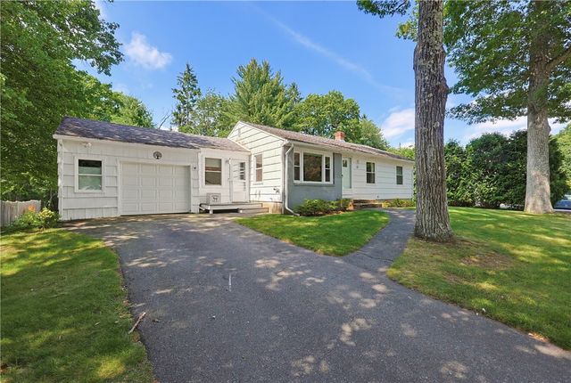 15 Austin Drive, Cumberland, RI 02864