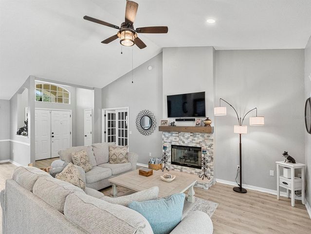 1024 DESTIN DRIVE, Lake Wales, FL 33898