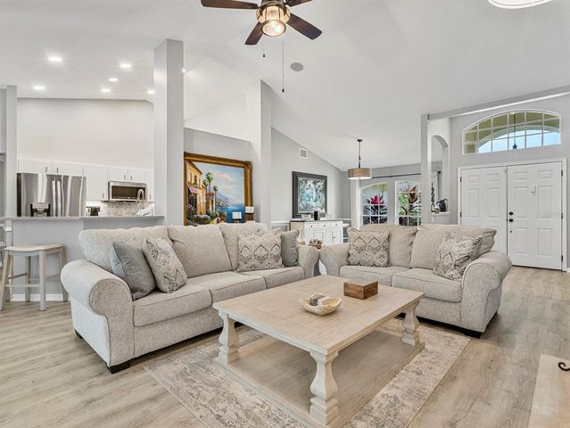 1024 DESTIN DRIVE, Lake Wales, FL 33898