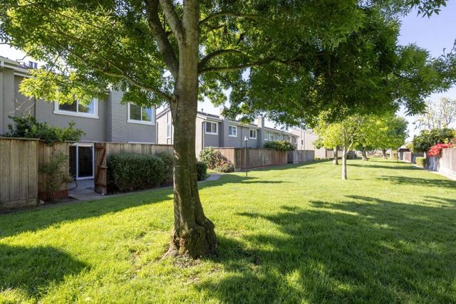 345 Coleridge Drive 70, Salinas, CA 93901