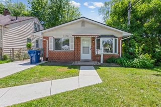14924 Sumner, Redford Charter Twp, MI 48239