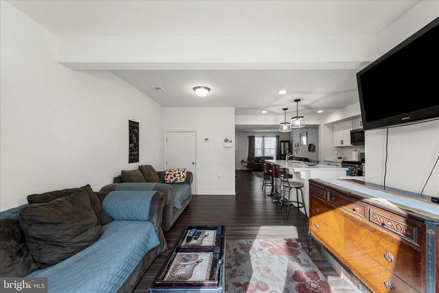 35 MENGEL RD, Martinsburg, WV 25403