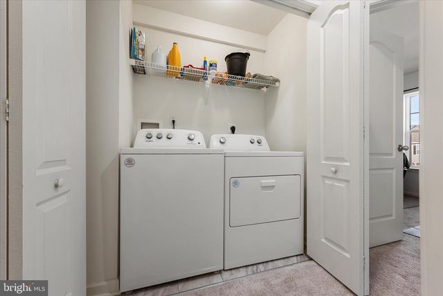 35 MENGEL RD, Martinsburg, WV 25403