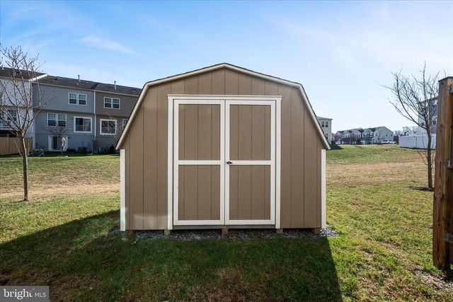 35 MENGEL RD, Martinsburg, WV 25403