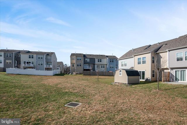 35 MENGEL RD, Martinsburg, WV 25403