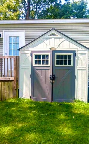 1243 Red Maple Lane, Kalamazoo, MI 49004