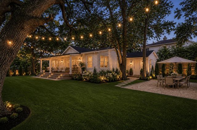 202 Greenwich Street, Mount Pleasant, SC 29464
