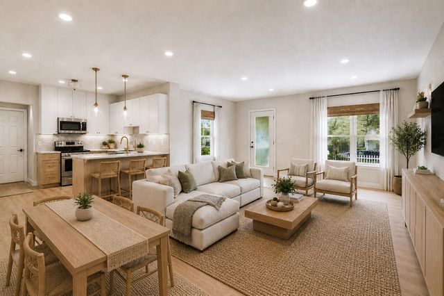 202 Greenwich Street, Mount Pleasant, SC 29464