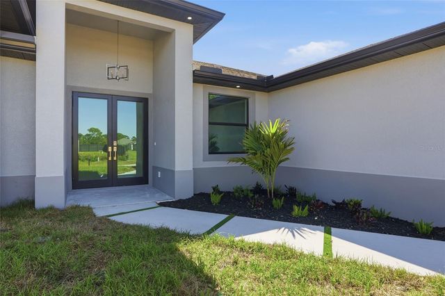 431 PALMYRA AVENUE, Lehigh Acres, FL 33974