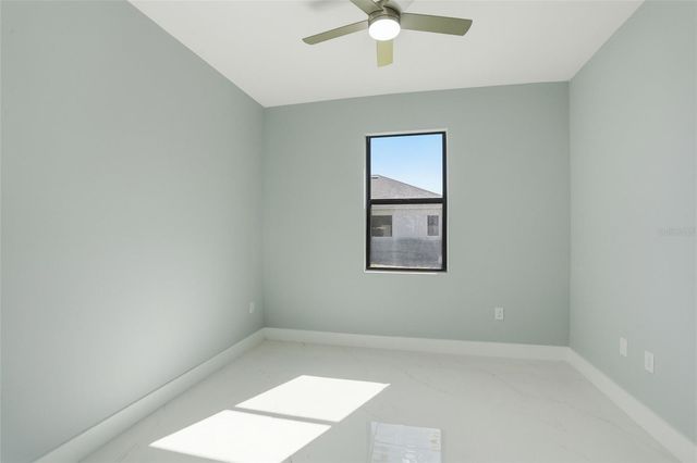 431 PALMYRA AVENUE, Lehigh Acres, FL 33974