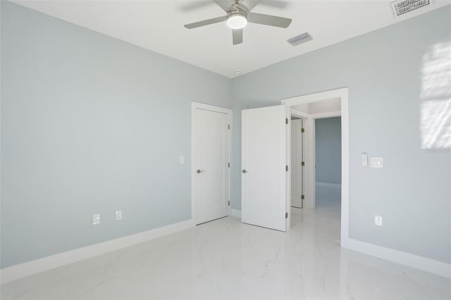 431 PALMYRA AVENUE, Lehigh Acres, FL 33974