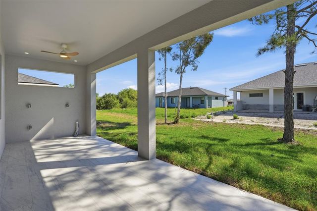 431 PALMYRA AVENUE, Lehigh Acres, FL 33974