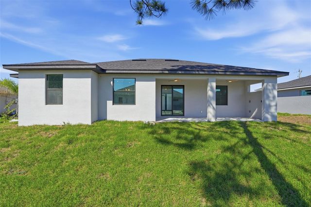431 PALMYRA AVENUE, Lehigh Acres, FL 33974