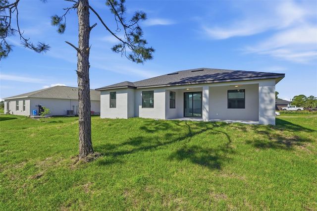 431 PALMYRA AVENUE, Lehigh Acres, FL 33974