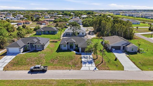 431 PALMYRA AVENUE, Lehigh Acres, FL 33974