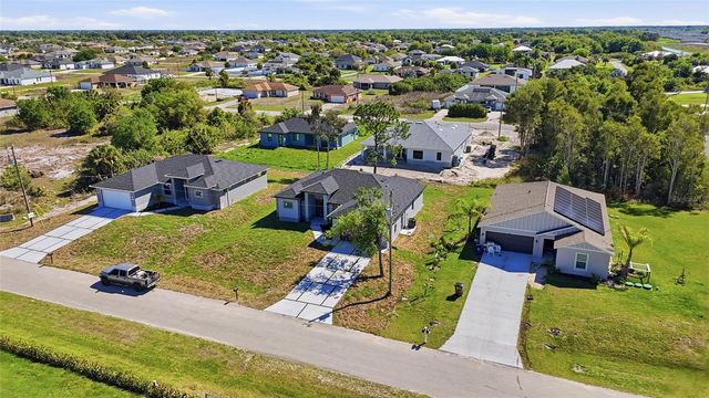 431 PALMYRA AVENUE, Lehigh Acres, FL 33974