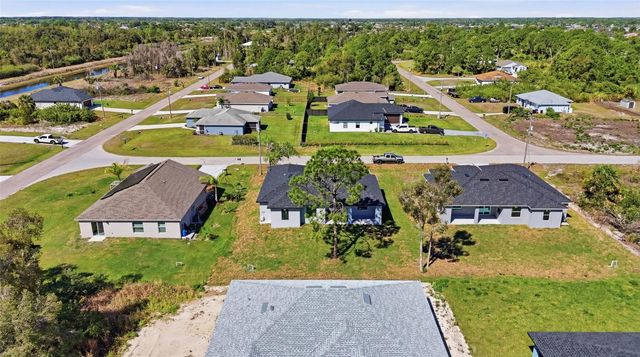 431 PALMYRA AVENUE, Lehigh Acres, FL 33974