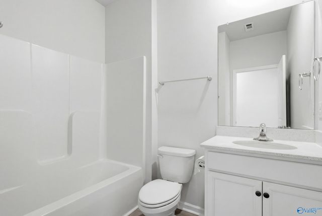 240 Poplar Hollow Drive, Harvest, AL 35749