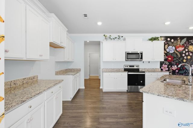 240 Poplar Hollow Drive, Harvest, AL 35749