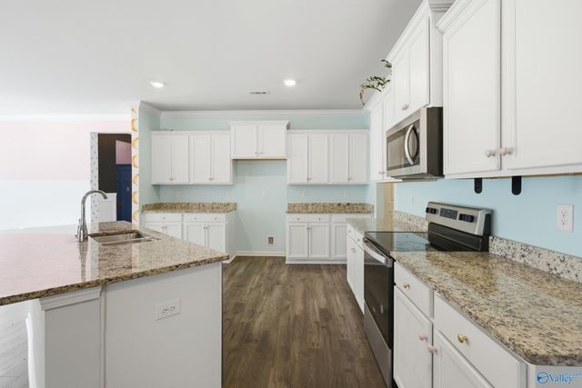 240 Poplar Hollow Drive, Harvest, AL 35749