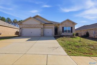 240 Poplar Hollow Drive, Harvest, AL 35749