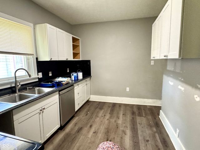 4814 E New York Street, Indianapolis, IN 46201