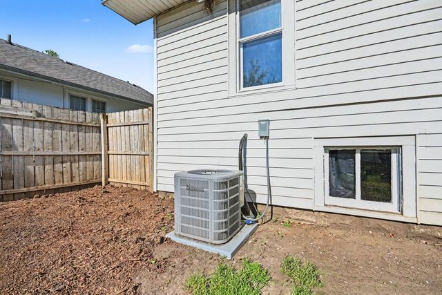 1315 Dearborn Street, Joliet, IL 60435